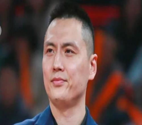 CBA官宣最佳教練：盧偉實至名歸率上海已奪杯賽+常規(guī)賽冠軍