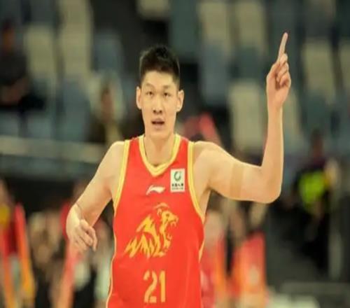 吐槽老詹、理解老詹、成為老詹，渴望父子同臺，胡金秋要打到40歲