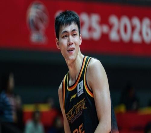 中國男籃19人短訓營名單：廖三寧龐崢麟領銜王俊杰趙維倫回歸