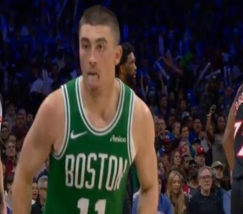 32分，普里查德創(chuàng)造凱爾特人隊史季后賽單場替補得分第二高