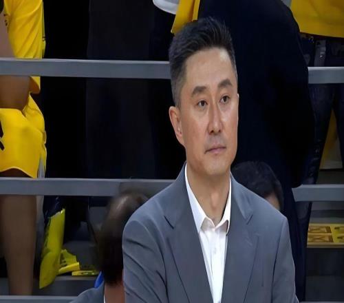 杜鋒給廣東隊球員開動員會！