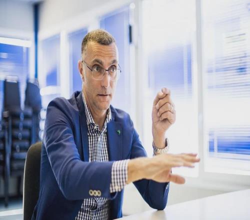 冠軍在望卻狼狽崩盤：20領(lǐng)先被逼平的國米，究竟被什么絆倒