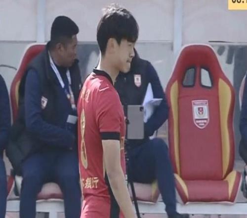 足球報：U19國青隊助教現身亞泰主場，重點考察武之程