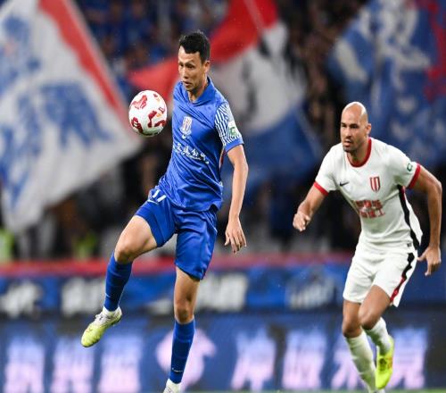 五一大戰(zhàn)，央視直播！上海申花對(duì)陣成都蓉城，上演特殊榜首之爭(zhēng)