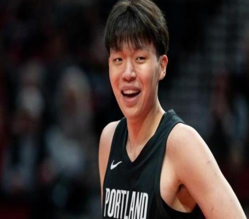 開拓者的未來已漸清晰，而楊瀚森的未來卻愈發迷茫