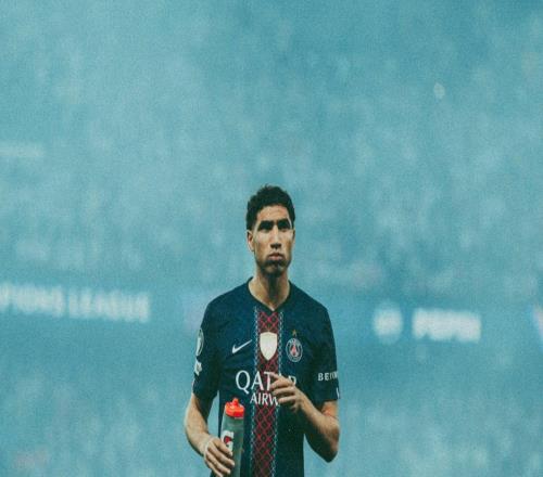 阿什拉夫社媒曬照激勵球隊：工作尚未完成