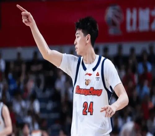 廣東丟G1陣容太劣勢！后場+內線尺寸劣勢，鋒線攻守根本對不上！