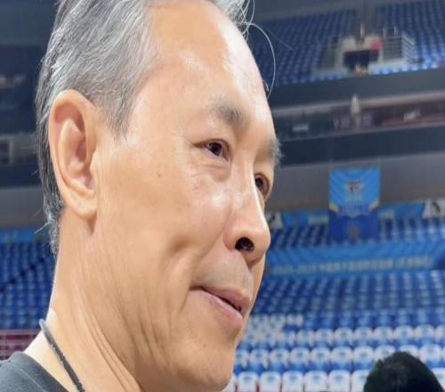 許利民：全隊備戰都很充分，跟新外援強調要適應廣東的身體對抗