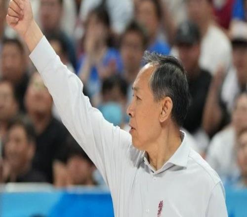北汽男籃再度擊敗廣東晉級(jí)4強(qiáng)，將面對(duì)上海隊(duì)
