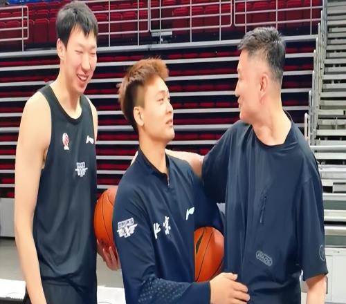 大魔王18+8淘汰廣東！崔永熙拖后腿,徐杰被打回原形,杜鋒爭冠夢碎
