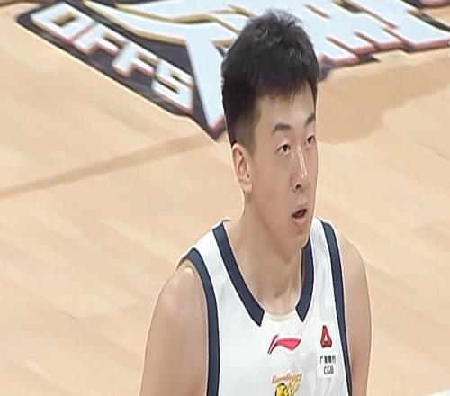王少杰離開東莞！無人相送，1個細節說明：他與廣東隊說拜拜