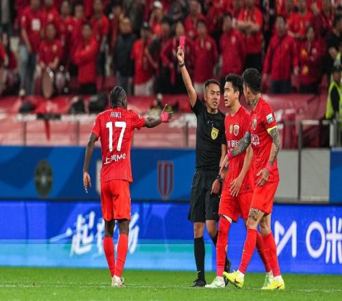 中足聯：海港球員安佩姆停賽3場并罰款3萬元