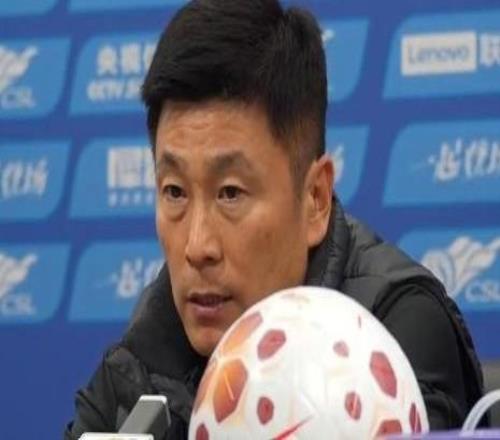 李國旭：年輕隊員要學會閱讀比賽如何破密集防守需要總結