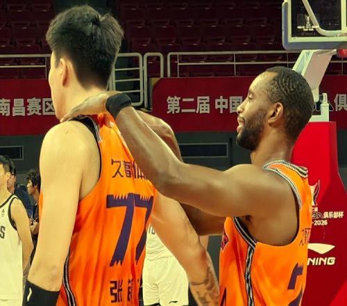 弗格0分！張鎮(zhèn)麟5+2+1，曾凡博10+1，趙睿4+2，上海北京戰(zhàn)成42平