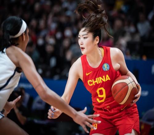 女籃世界杯出爐，宮魯鳴提拔3巨頭，李夢李月汝有望共同聯合