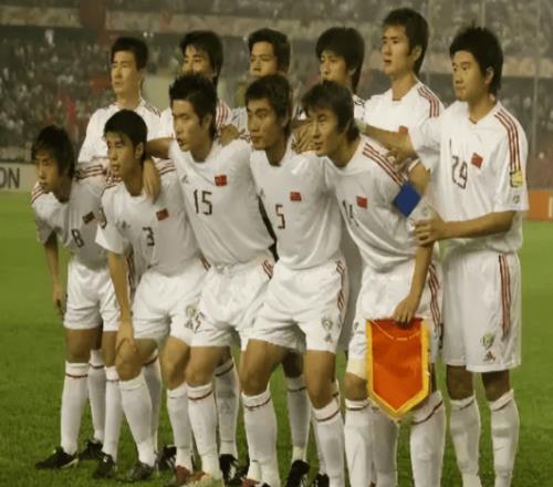 U17亞洲杯決賽席位+阿森納英超奪冠！22年后雙喜臨門引爆球迷狂歡