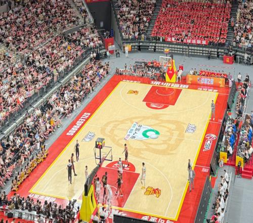 CBA：深圳戰(zhàn)勝廣廈保留希望，賀希寧11分+胡金秋空砍準2雙