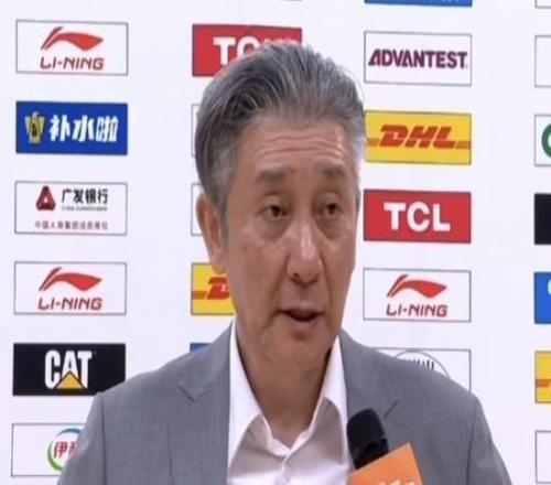 鄭永剛:感謝球員們在如此困難的情況下沒有放棄,我非常感動
