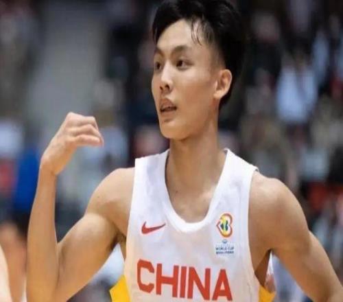 中國男籃短訓營最新21人名單：徐杰等3人離隊王俊杰趙維倫歸隊