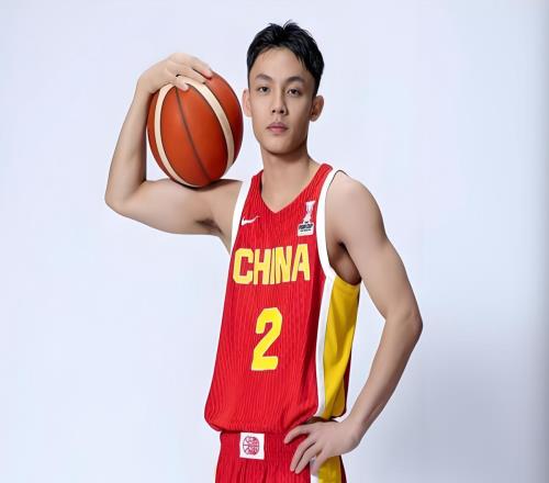 徐杰正式告別中國男籃！