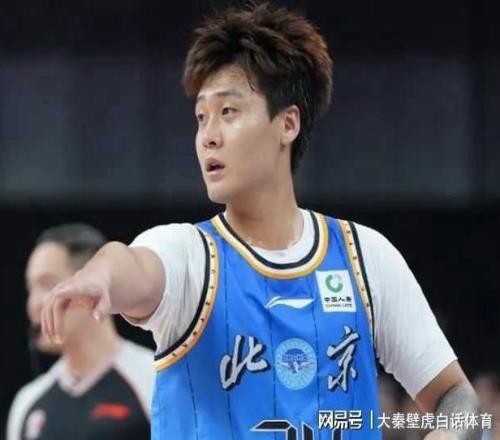“微笑”門升級！北京13出局僅1天，趙睿被喊“滾蛋”，本尊回應