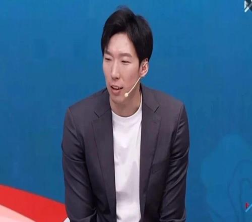 周琦吐槽北京男籃戰術，朱芳雨解說總決賽，徐昕六月份出國特訓