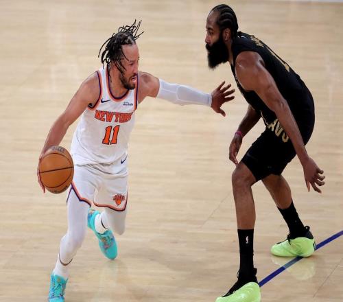 送出雙塔+3首輪，火箭可追2屆MVP！匹配KD合同，斯通孤注一擲