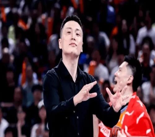 G2絕殺廣廈發布會！盧偉親承不容易，批球隊罰球，談雙大外很無奈