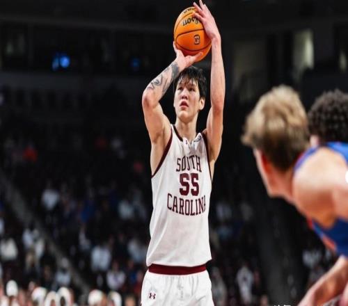 沖擊歷史！蒙古球員邁克試訓兩大豪門，有望成為本土首位NBA球
