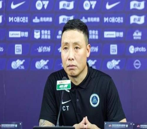 曝陳濤下課源于球隊內(nèi)訌，兩連勝不是護身符，泰山隊韓鵬運氣真好