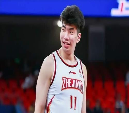 麻煩了！男籃核心遭遇傷病恐影響世預賽，當事人發聲，郭士強求變