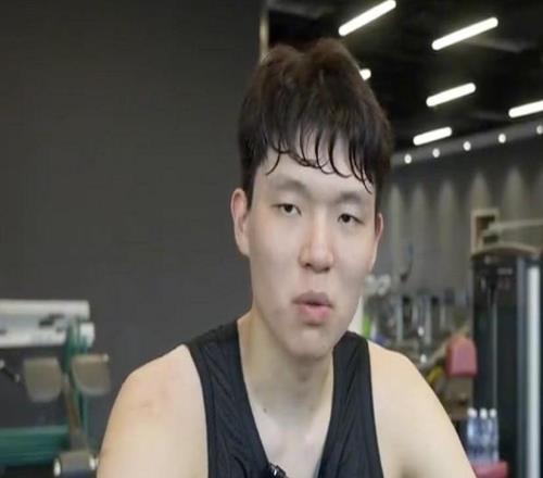 楊瀚森：NBA節奏很快自身還要提升，我要為中國男籃多做貢獻
