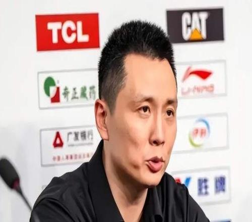 上海為何不敵廣廈盧偉發(fā)聲直戳要害，避談裁判，王博就不客氣了