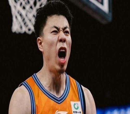 上海隊蘆葦被質(zhì)疑打假球，面對廣廈輸?shù)舻谒膱?，難道為了門票嗎