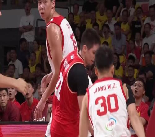 比杜鋒更適合執教廣東隊！郭士強力保崔永熙，徐昕與焦泊喬大爆發