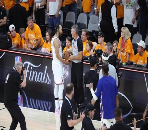 NBA官方介入調(diào)查布倫森賽后與球迷發(fā)生沖突