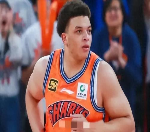 奪冠才48小時！上海男籃首位離隊球員曝光，連奪冠慶典都不參加