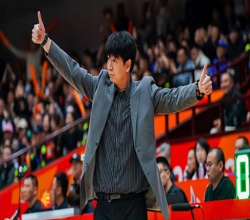 CBA最新消息！山東男籃更換教練，"CBA四冠名宿"或離開上海男籃