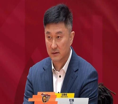 杜鋒將前往歐洲進修范子銘有意離開北京男籃山東新賽季保八爭四