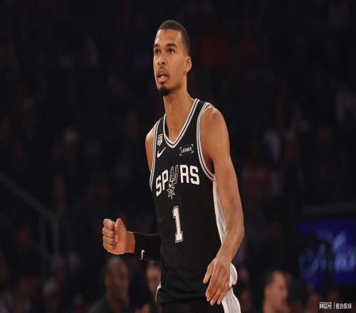 文班領銜的23屆球員僅有9人確定拿到續約！庫里十年霸榜NBA收入榜