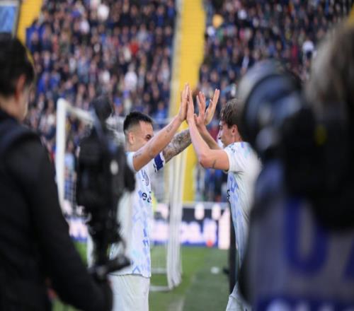 我罗劳塔罗，我驴阿坎驴国米客场众志