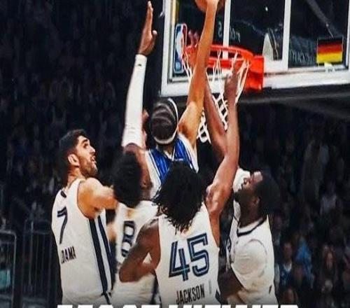 官方：布莱克以一扣四浏览量超8500万，创本赛季NBA集锦观看新高