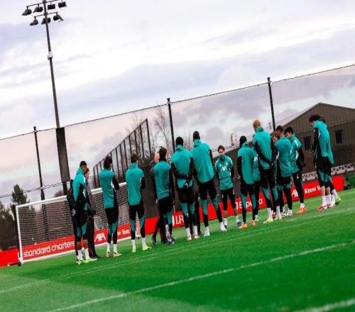 利物浦欧冠对阵马赛大名单：萨拉赫回