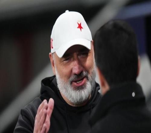 斯拉维亚主帅：踢得好等于踢得像巴萨