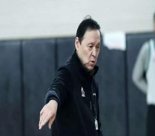 2胜11负到4连胜！过山车式反扑，最大功