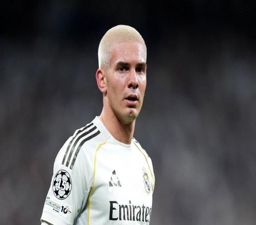 18岁159天，马斯坦托诺是皇马队史欧