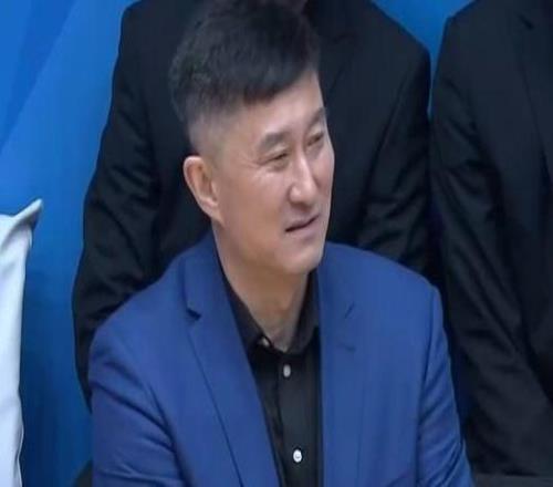 杜锋：吉林这个球馆我们以前称为“魔鬼主场”这里有很好篮球氛围