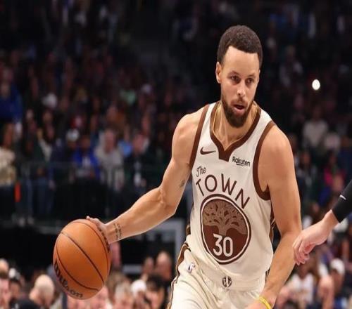 庫里孤立無援，追夢還來火上澆油