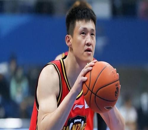 男籃23年世界杯12人現(xiàn)狀！3人受傷，4人無緣國(guó)家隊(duì)，1人淪為板凳