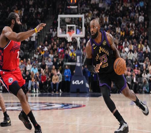 快船近17戰(zhàn)14勝！21中6+7失誤在場(chǎng)卻凈勝13分哈登：我們還能進(jìn)步